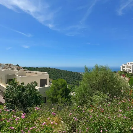 Luxury Penthouse: Indoor Pool&private Terrasse *