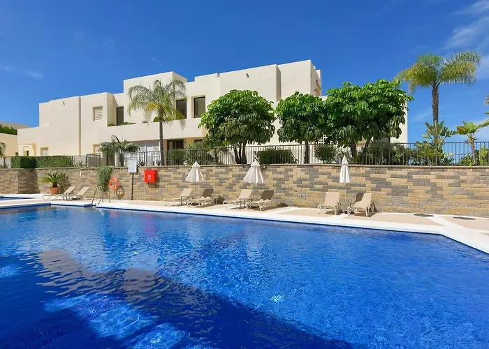 Luxury Penthouse: Indoor Pool And Private Terrasse Apartman *