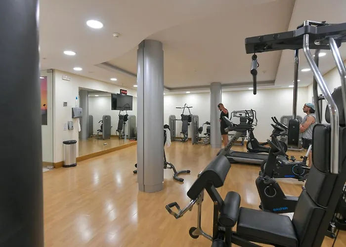 Luxury Penthouse: Indoor Pool And Private Terrasse *