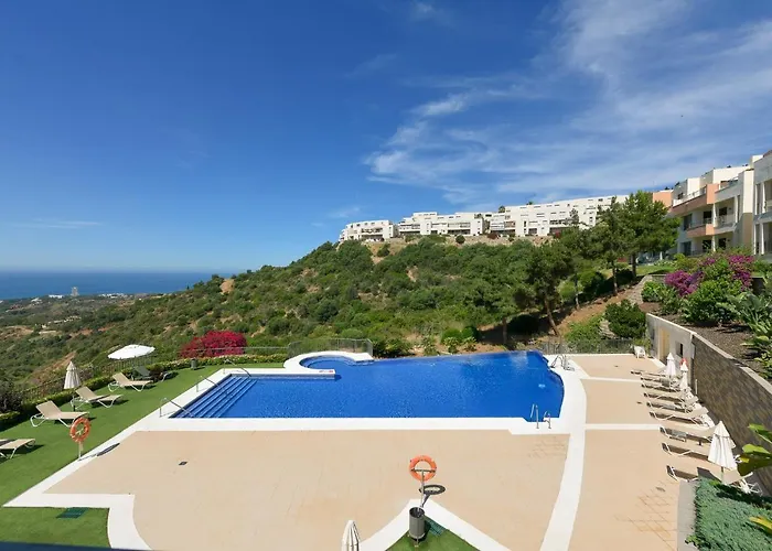 Luxury Penthouse: Indoor Pool And Private Terrasse * Marbella